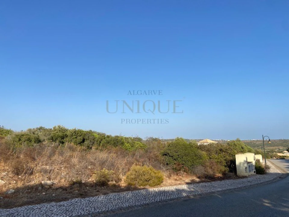 Terreno para Venda em Budens Foto 2