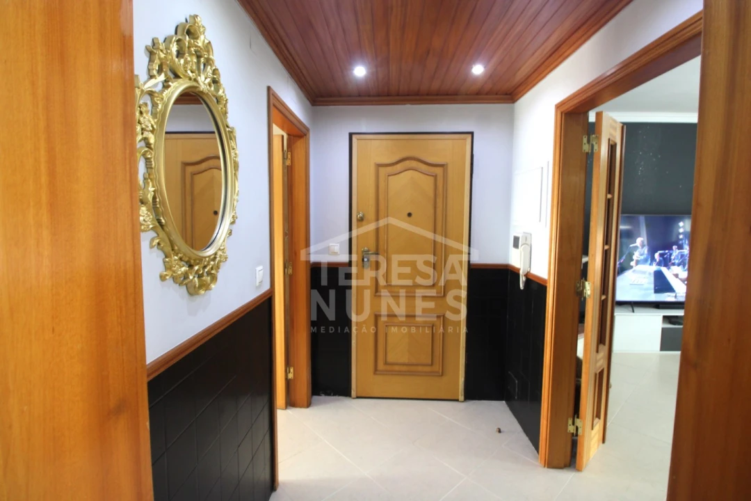 Apartamento T2 para Venda em Quinta do Conde Foto 8