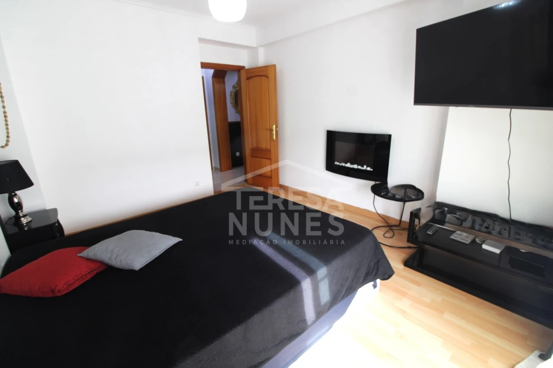 Apartamento T2 para Venda em Quinta do Conde Foto 10