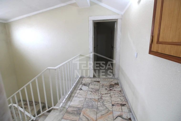 Apartamento T2 para Venda em Quinta do Conde Foto 16