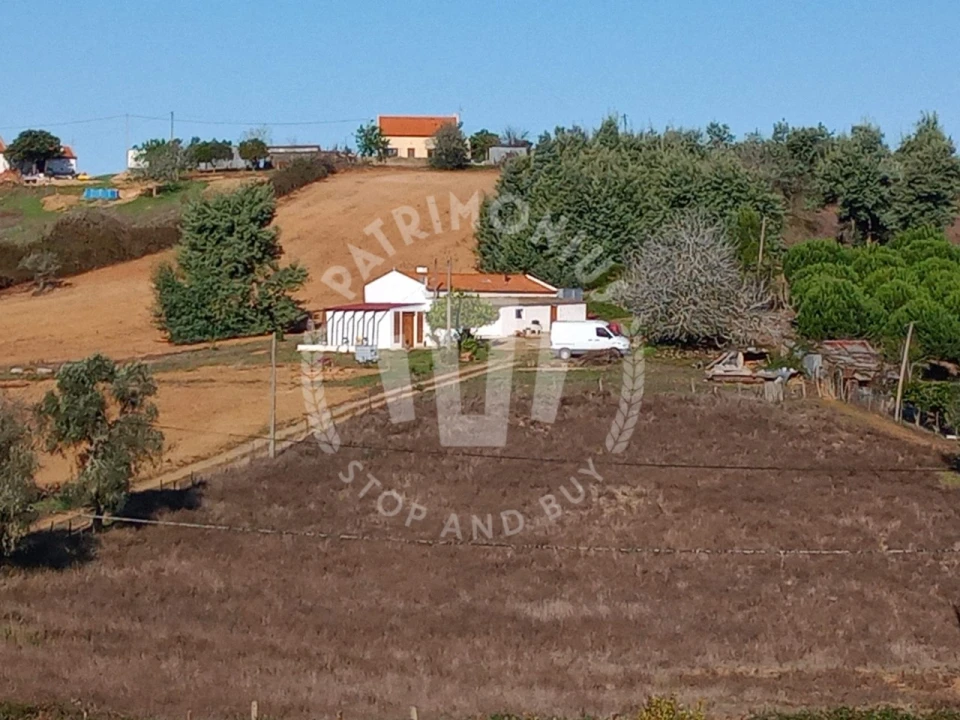 Quinta T3 para Venda em Cercal Foto 1