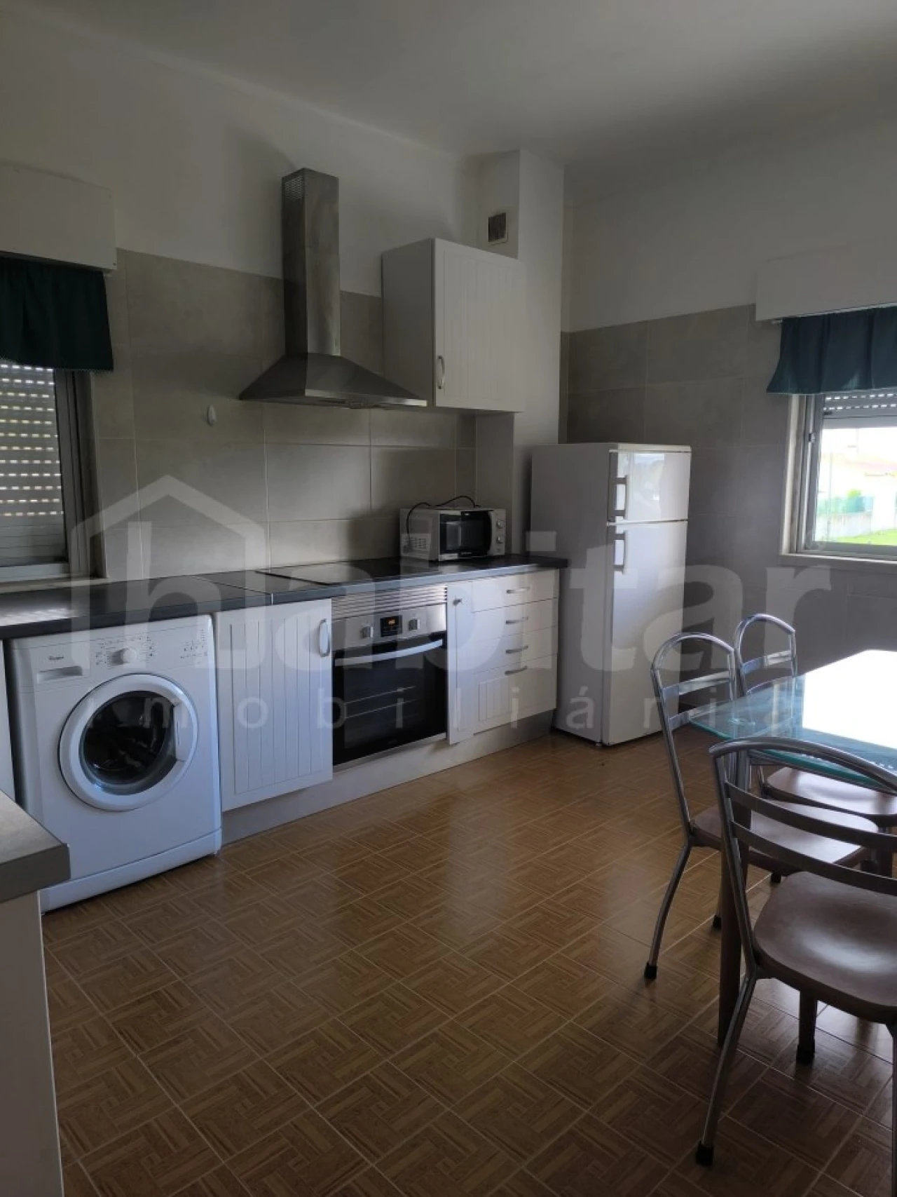 Apartamento T2 para Arrendamento em Salvaterra de Magos e Foros de Salvaterra Foto 3