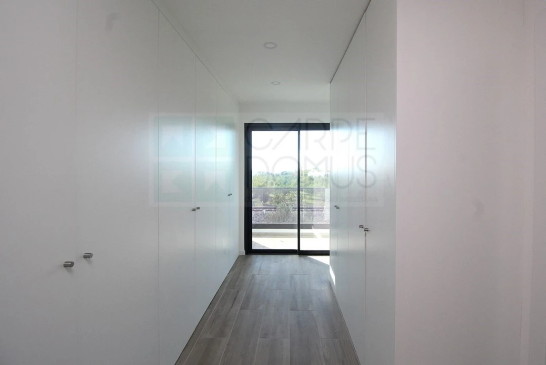 Moradia T4 para Venda em Tavira (Santa Maria e Santiago) Foto 18