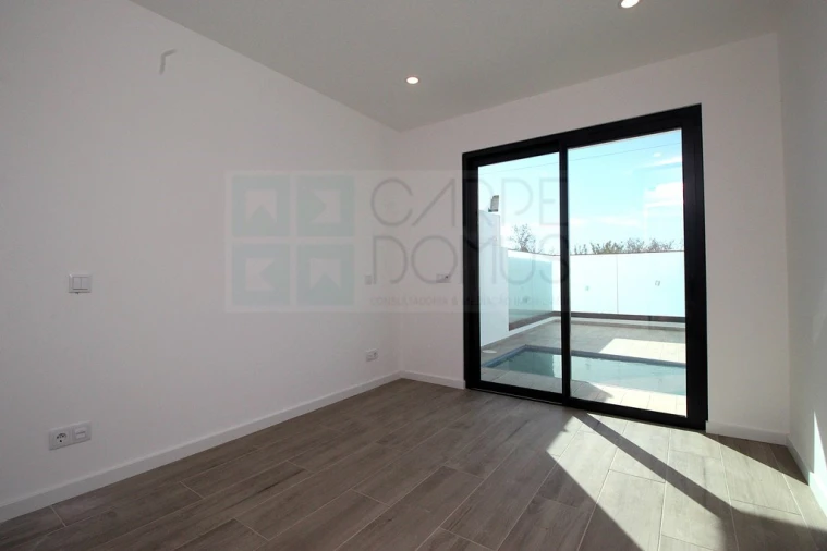 Moradia T4 para Venda em Tavira (Santa Maria e Santiago) Foto 10