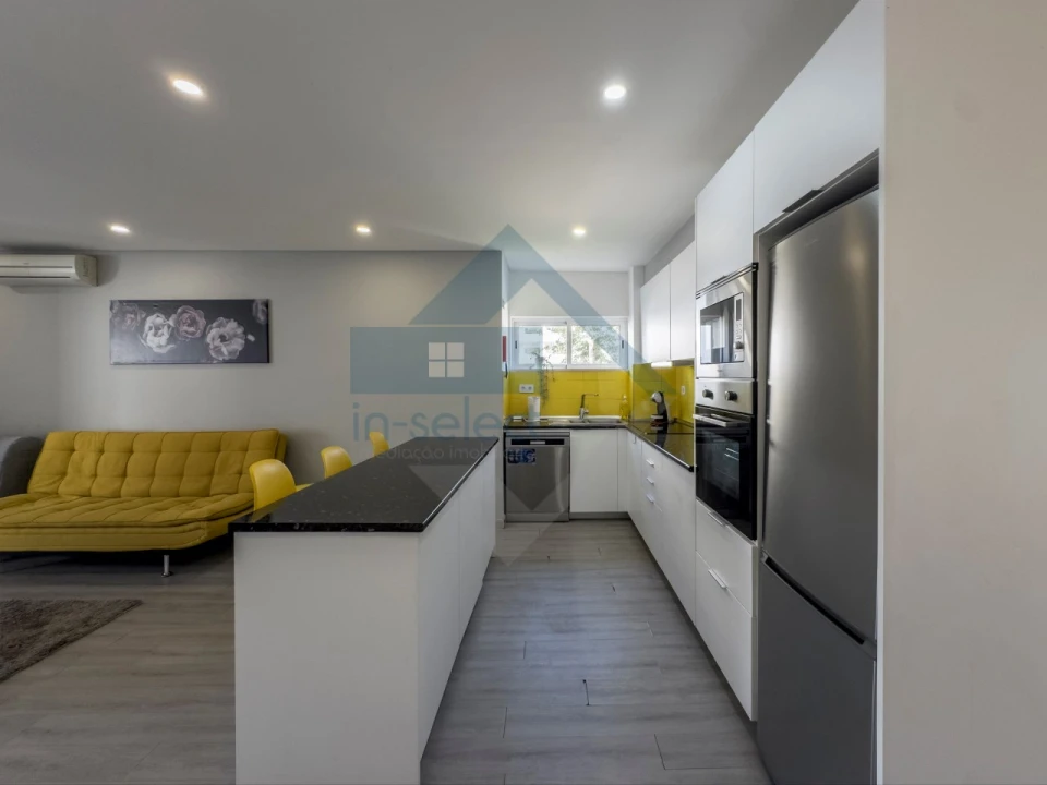 Apartamento T1 para Venda em Albufeira e Olhos de Água Foto 2