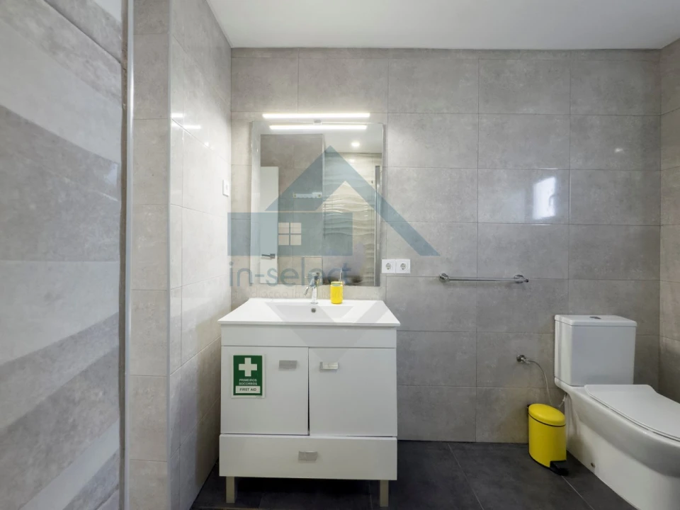 Apartamento T1 para Venda em Albufeira e Olhos de Água Foto 8