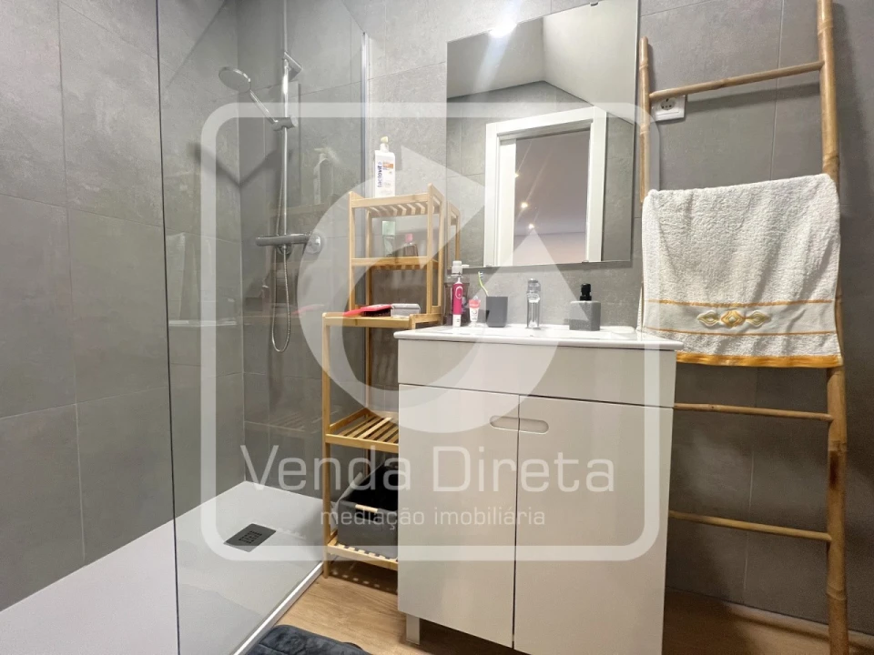 Moradia T4 para Venda em Palmela Foto 16