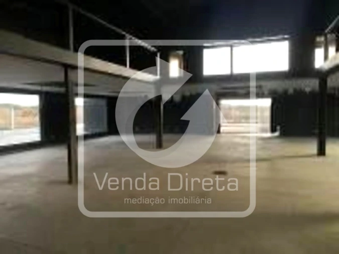 Armazém para Venda em Urra Foto 17