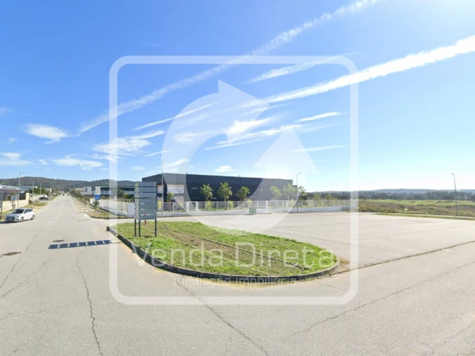 Armazém para Venda em Urra Foto 18