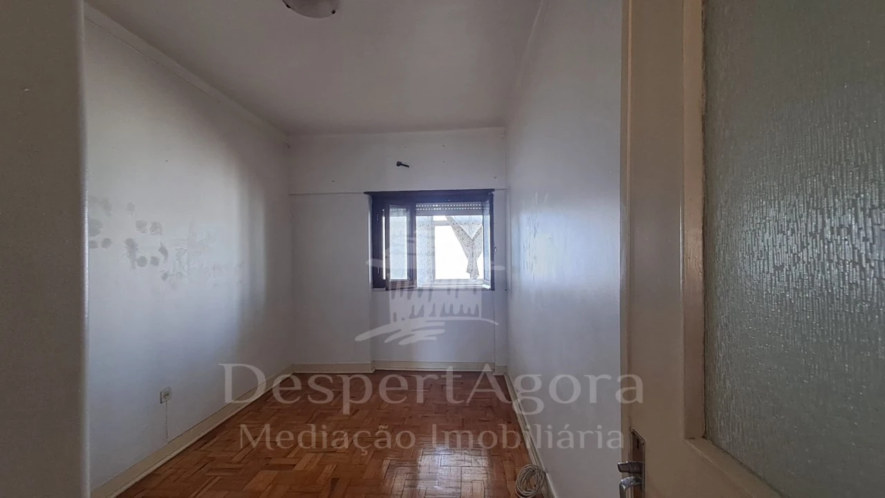 Apartamento T3 para Venda em São João Baptista Foto 3