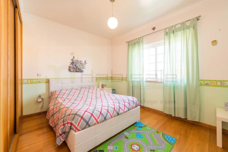 Moradia T5 para Venda em São Domingos de Rana Foto 19