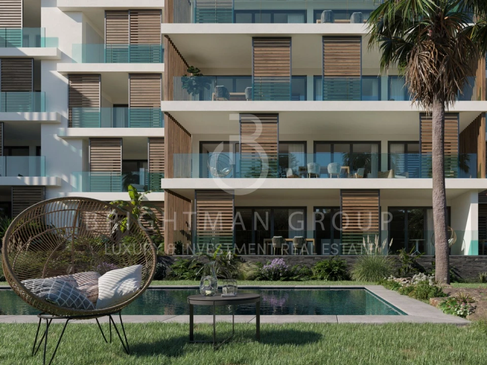 Apartamento T4 para Venda em Carcavelos e Parede Foto 12