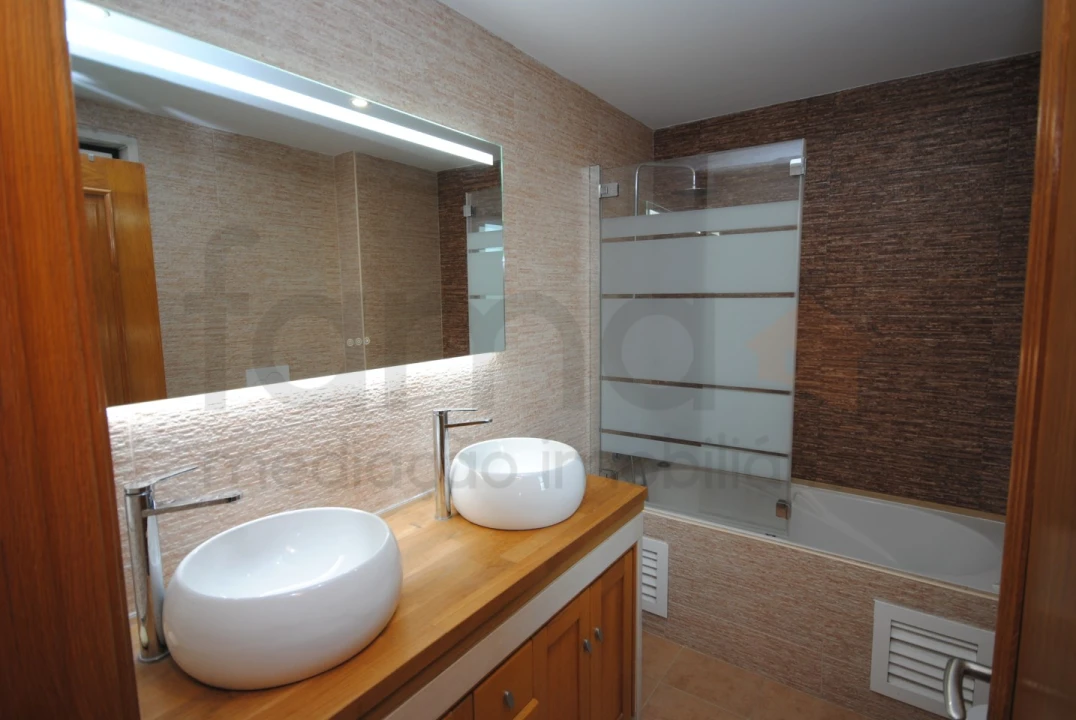 Apartamento T3 para Venda em Carnaxide e Queijas Foto 25