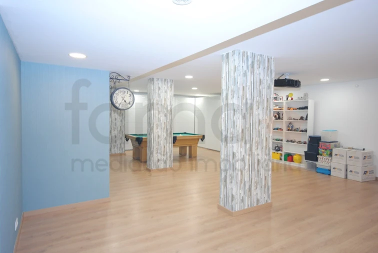 Apartamento T3 para Venda em Carnaxide e Queijas Foto 12