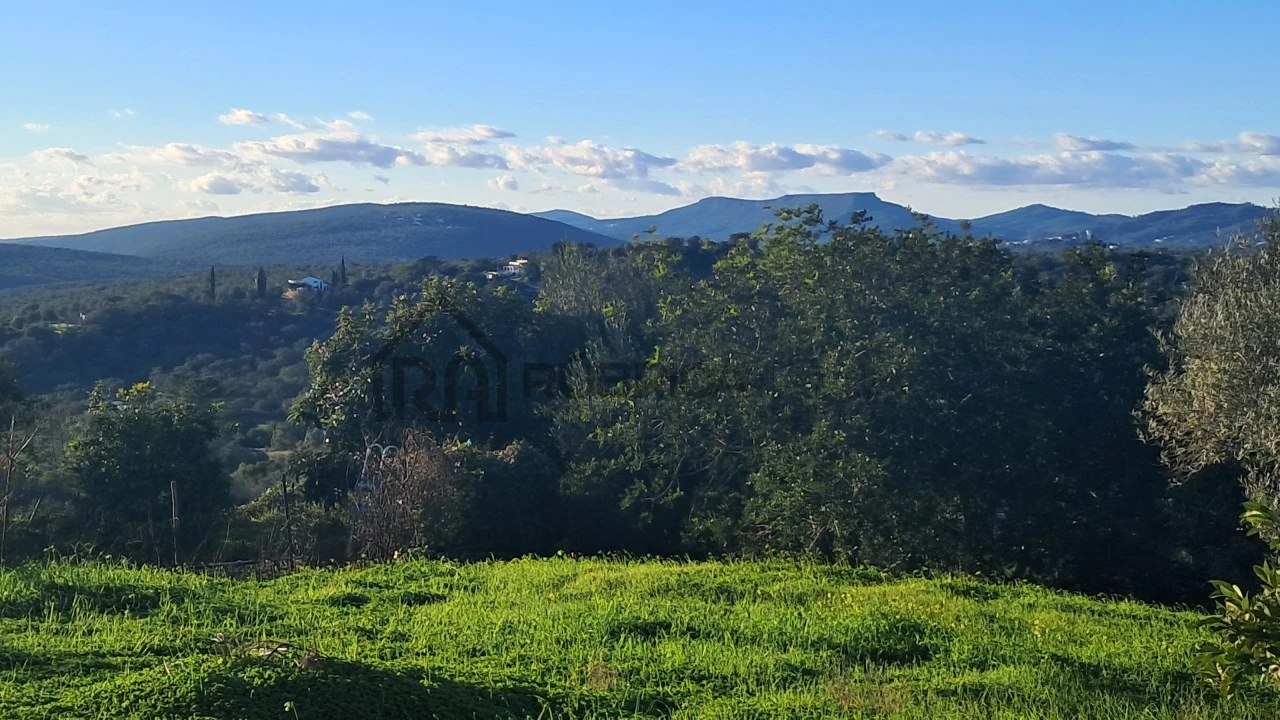 Moradia para Venda em Querença, Tôr e Benafim Foto 16