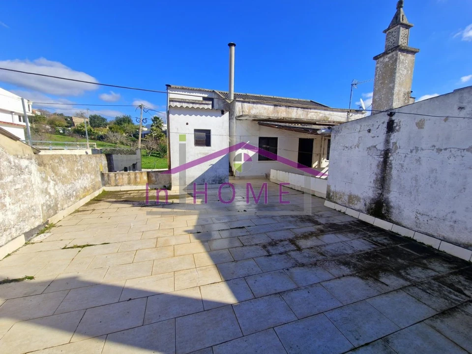 Moradia T5 para Venda em Loule (São Sebastião) Foto 3