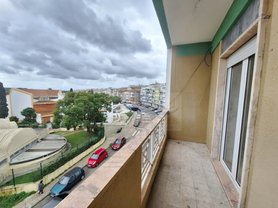 Apartamento T3 para Venda em Queluz e Belas Foto 27