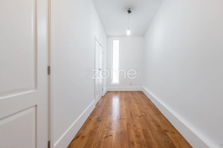 Apartamento T2 para Venda em Cedofeita, Santo Ildefonso, Sé, Miragaia, São Nicolau e Vitória Foto 14
