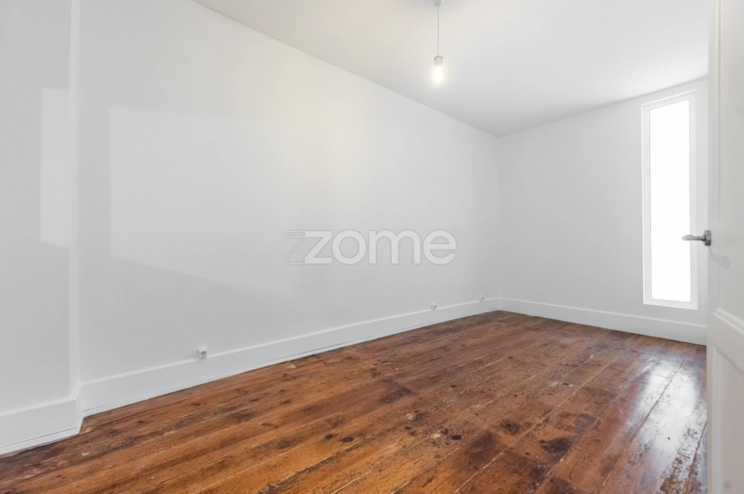 Apartamento T2 para Venda em Cedofeita, Santo Ildefonso, Sé, Miragaia, São Nicolau e Vitória Foto 16