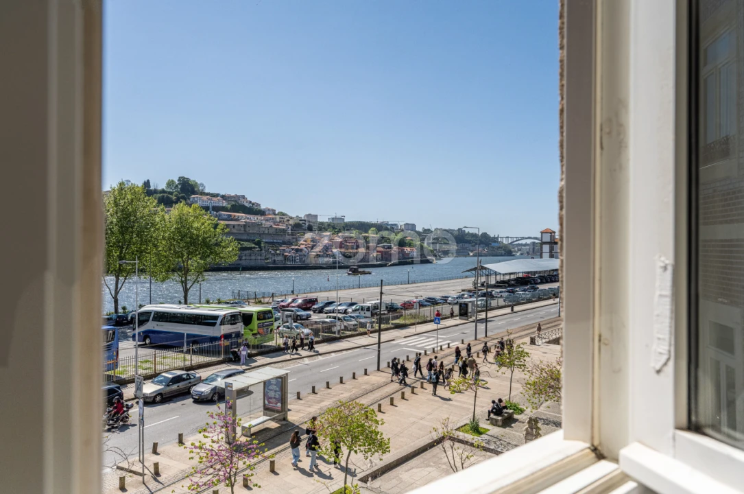 Apartamento T2 para Venda em Cedofeita, Santo Ildefonso, Sé, Miragaia, São Nicolau e Vitória Foto 21