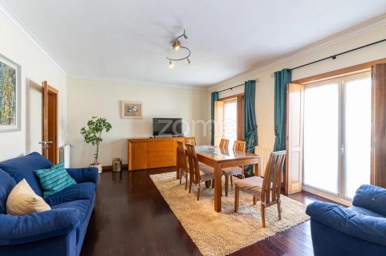 Moradia T4 para Venda em Moreira Foto 8