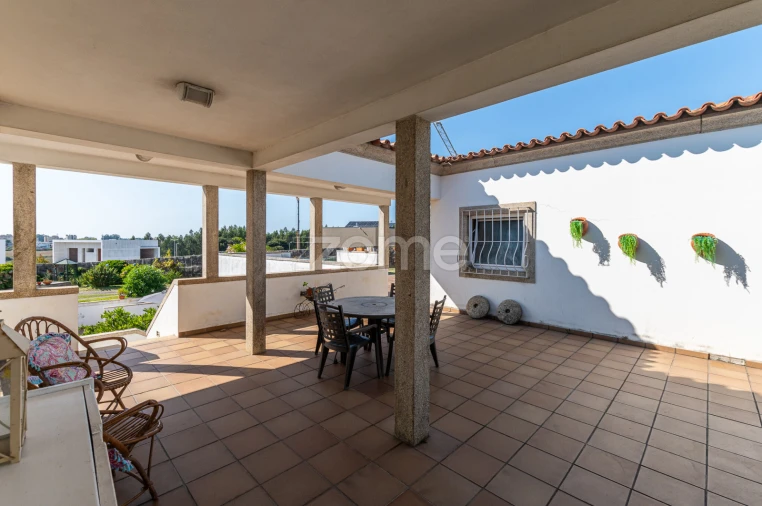 Moradia T4 para Venda em Moreira Foto 36