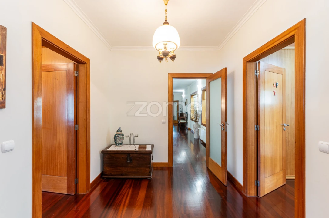 Moradia T4 para Venda em Moreira Foto 9