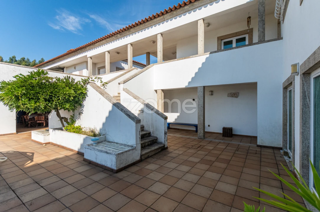 Moradia T4 para Venda em Moreira Foto 41