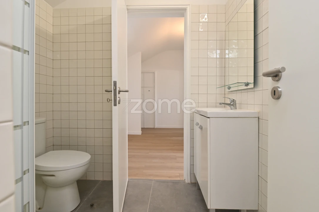 Apartamento T1 para Arrendamento em Avenidas Novas Foto 18