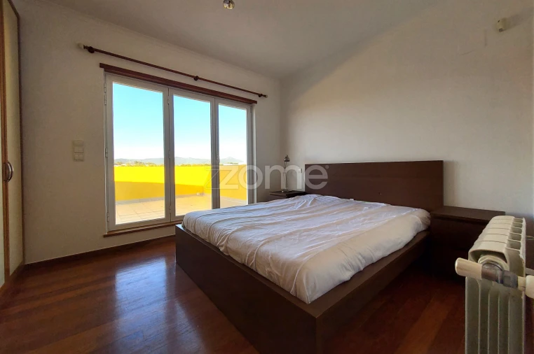 Apartamento T4 para Arrendamento em Alcabideche Foto 13