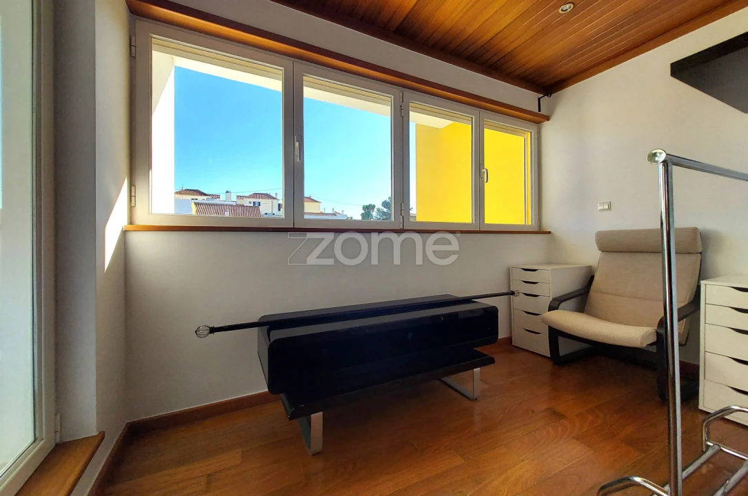 Apartamento T4 para Arrendamento em Alcabideche Foto 22