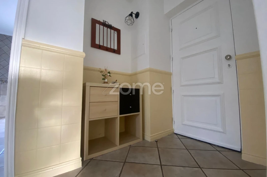 Apartamento T2 para Arrendamento em Luso Foto 7