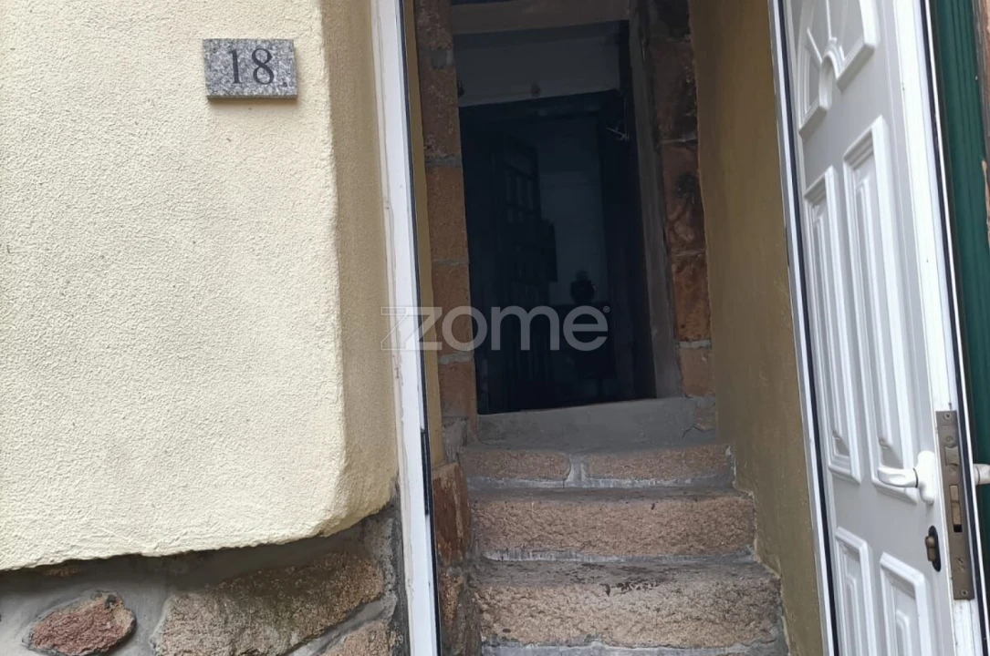 Moradia T2 para Venda em São João da Pesqueira e Várzea de Trevões Foto 6