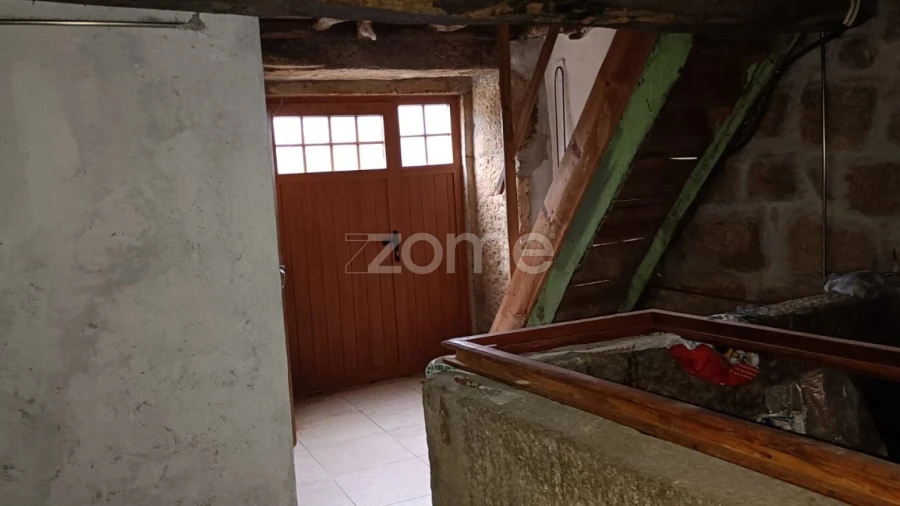 Moradia T2 para Venda em São João da Pesqueira e Várzea de Trevões