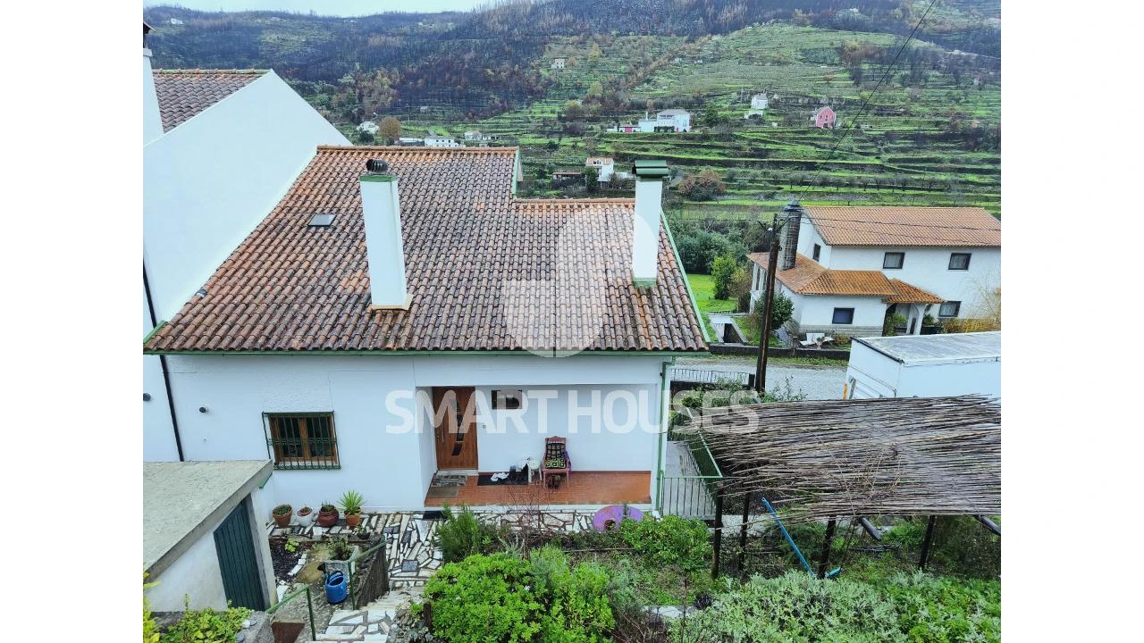 Moradia T3 para Venda em Lavos Foto 2