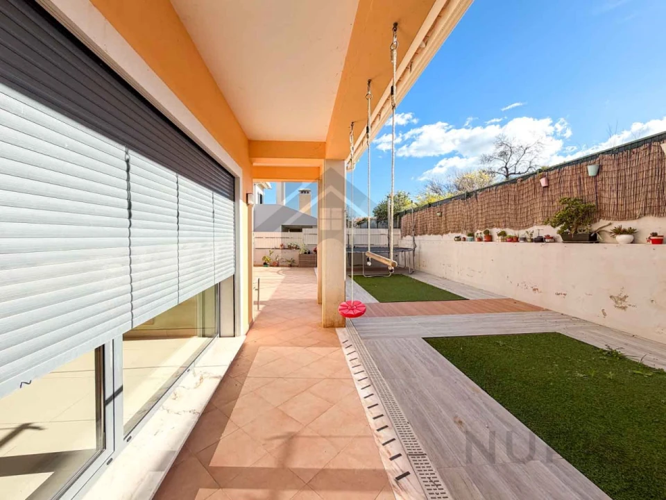 Moradia T4 para Venda em Portimão Foto 10