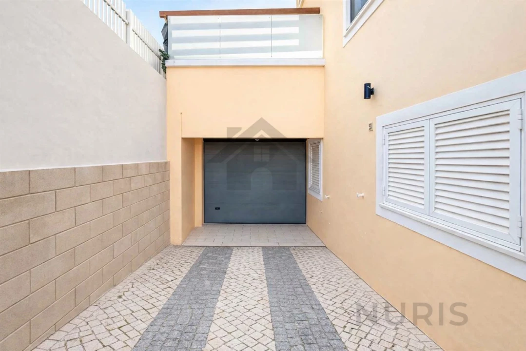 Moradia T4 para Venda em Portimão Foto 14