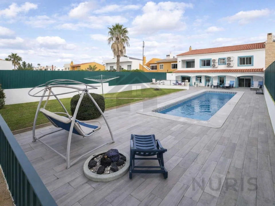 Moradia T5 para Venda em Estômbar e Parchal Foto 18