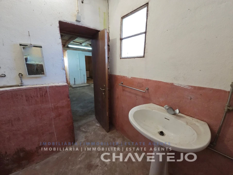 Moradia T3 para Venda em Areias e Pias Foto 16