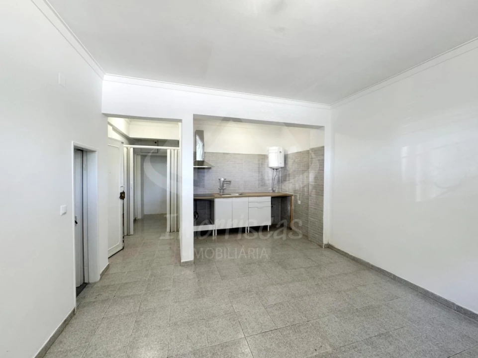 Apartamento para Venda em Póvoa de Santa Iria e Forte da Casa Foto 3