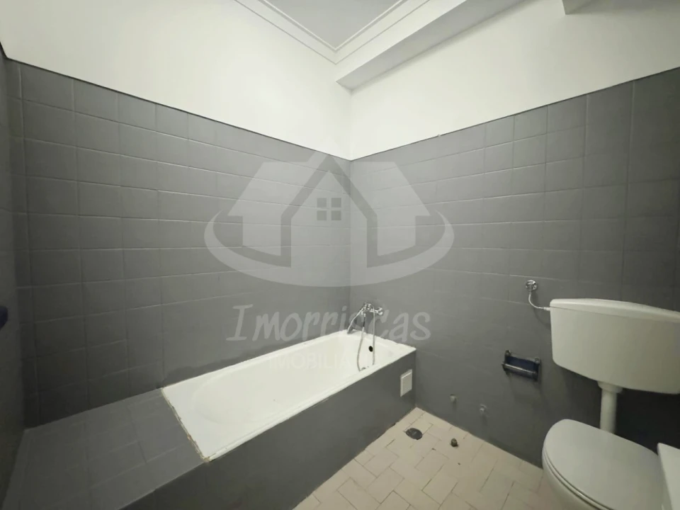 Apartamento para Venda em Póvoa de Santa Iria e Forte da Casa Foto 16