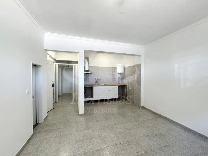 Apartamento para Venda em Póvoa de Santa Iria e Forte da Casa Foto 3