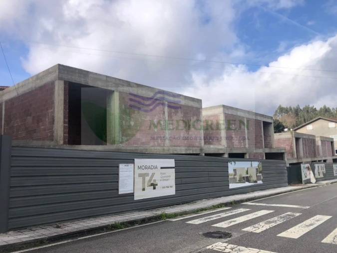 Moradia T4 para Venda em Sever do Vouga Foto 12