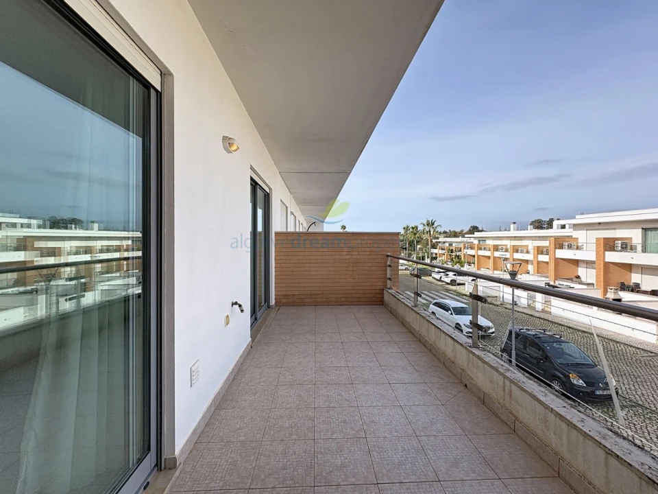 Moradia T2 para Venda em Ferreiras Foto 25