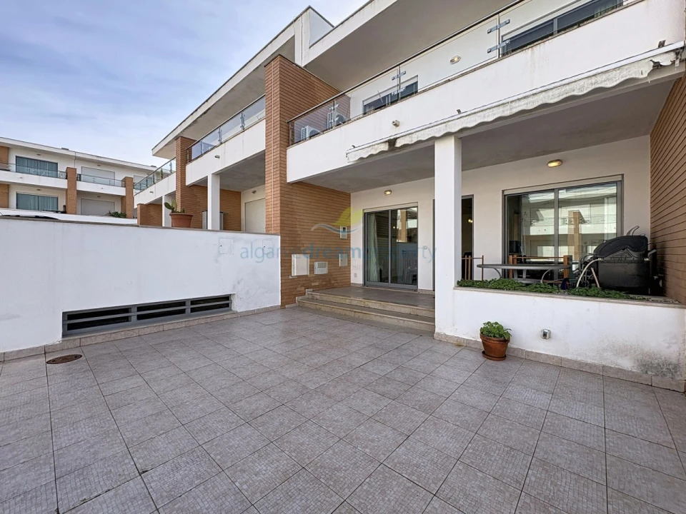 Moradia T2 para Venda em Ferreiras Foto 33