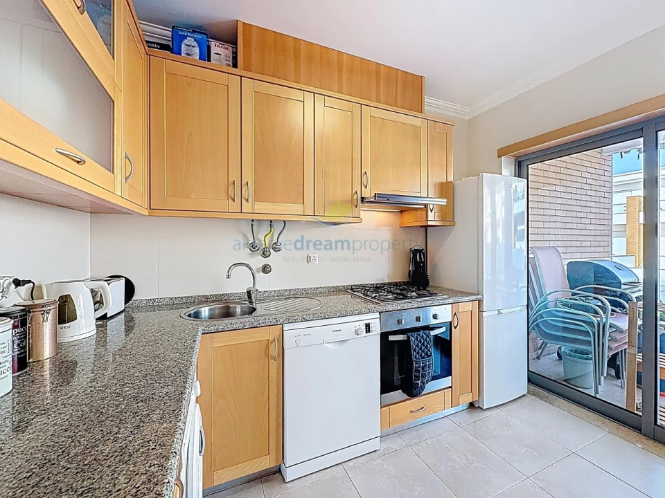 Moradia T2 para Venda em Ferreiras Foto 29