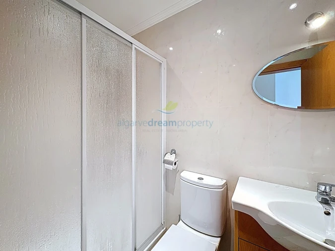 Moradia T2 para Venda em Ferreiras Foto 14