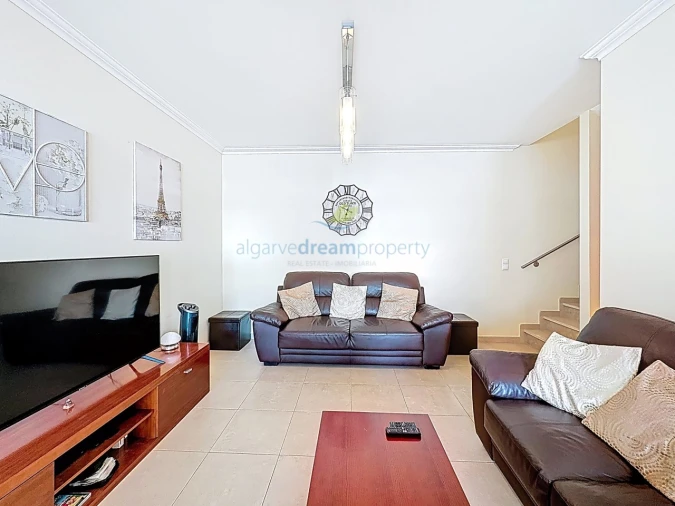 Moradia T2 para Venda em Ferreiras Foto 12