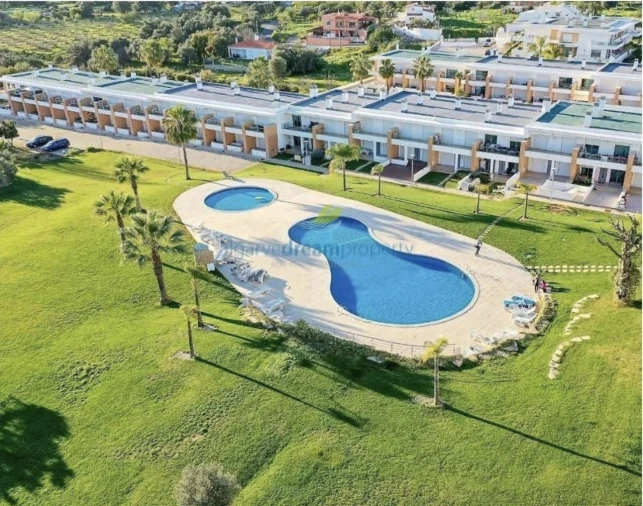 Moradia T2 para Venda em Ferreiras Foto 35