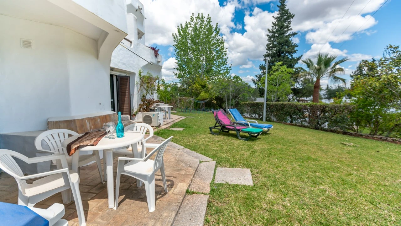 Apartamento T2 para Venda em Albufeira e Olhos de Água Foto 4